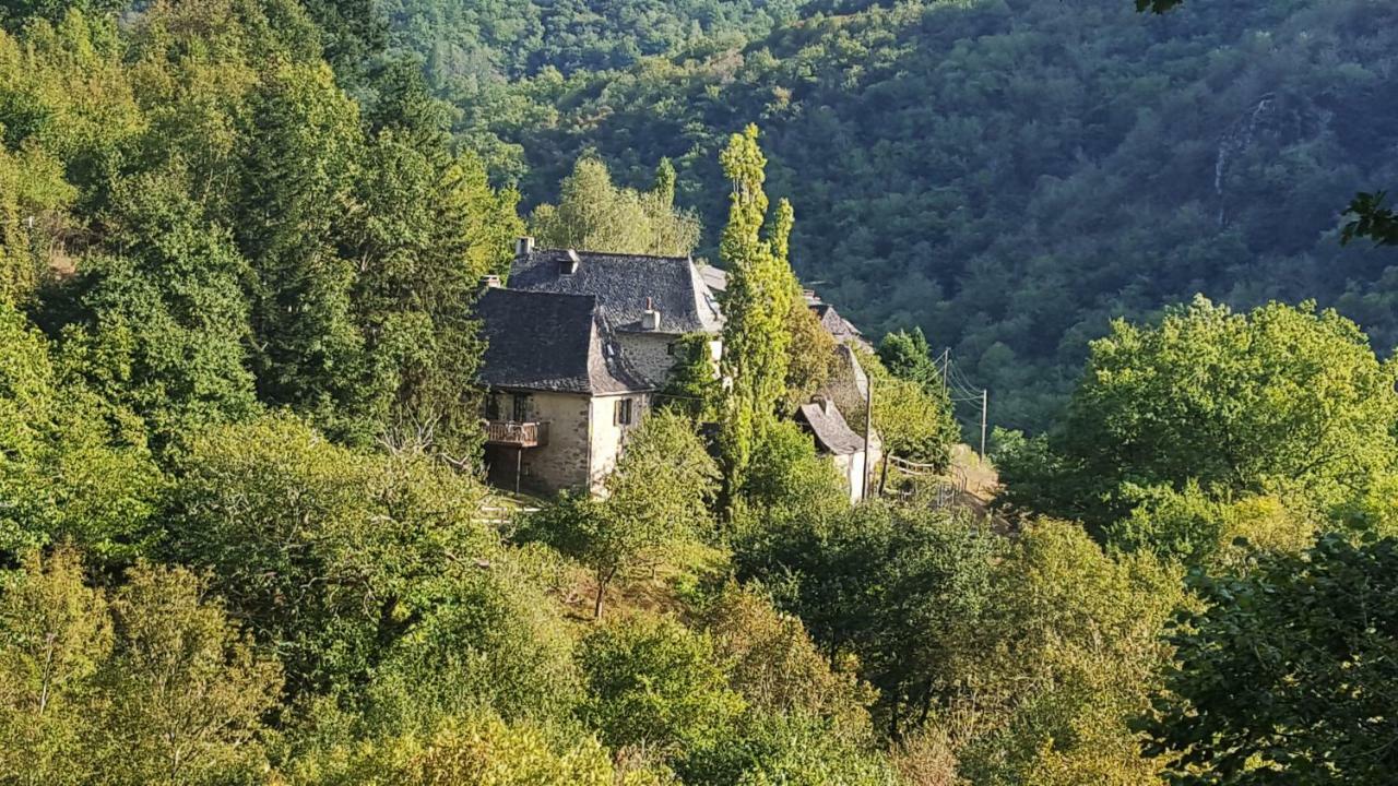 Вилла L'Ancienne Ecole Антрег-сюр-Трюйер Экстерьер фото